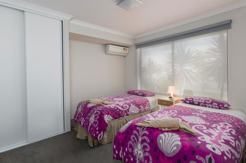 Rainbow Dream House - Tourism TAS 14