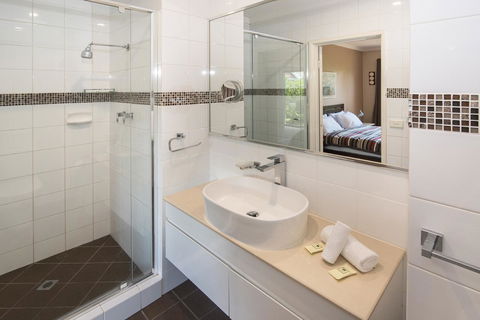 Bayshore Beachside Resort - Hobart Tourism 16