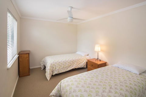 Bayshore Beachside Resort - Hobart Tourism 27