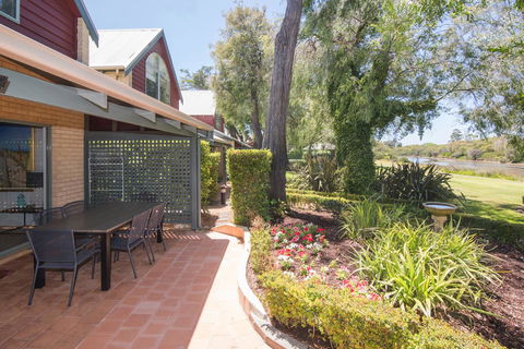 Bayshore Beachside Resort - Hobart Tourism 5