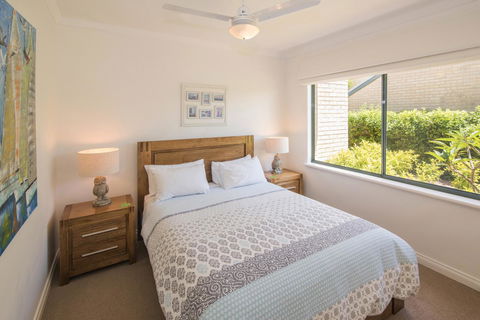 Bayshore Beachside Resort - Hobart Tourism 9