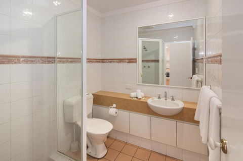 Bayshore Beachside Resort - Hobart Tourism 44