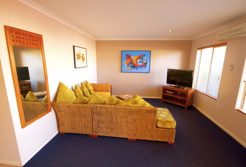 Bunbury Motel And Apartments - Tourism TAS 13
