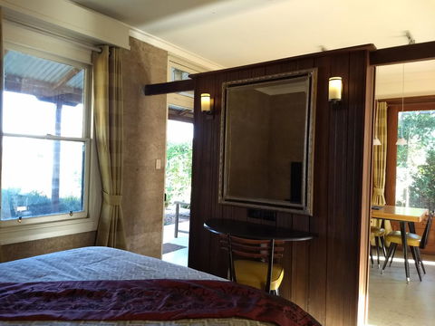 Hotham Ridge Estate - Hobart Tourism 23