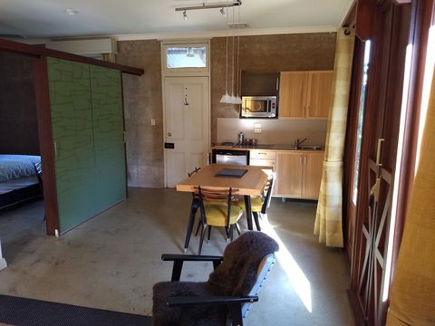 Hotham Ridge Estate - Hobart Tourism 6