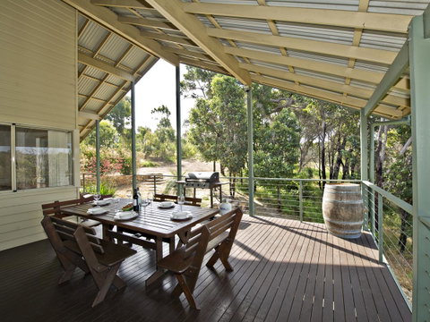 Fern Creek - Tourism TAS 18