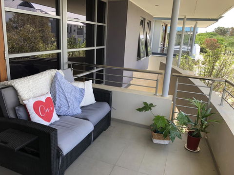 Adele's Luxury South Beach Apartment With King Bed - Hobart Tourism 19