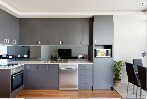 Adele's Luxury South Beach Apartment With King Bed - Hobart Tourism 13