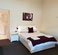 Stirling Apartments - Studio 1 - Hobart Tourism