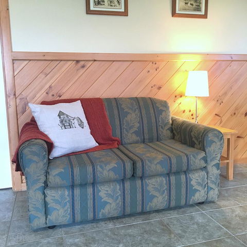 Riverside Retreat Chalets, Walpole - Hobart Tourism 1