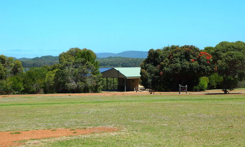 Riverside Retreat Chalets, Walpole - Hobart Tourism 13