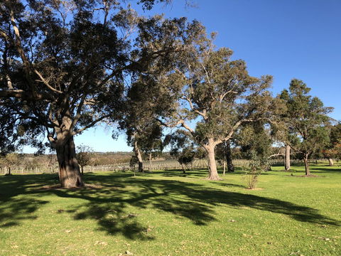Caves Road Guest Houses - Hobart Tourism 2