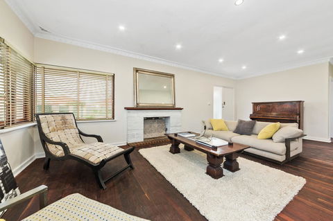Inglewood Comfort - Hobart Tourism 0