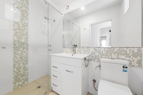 Inglewood Comfort - Hobart Tourism 12