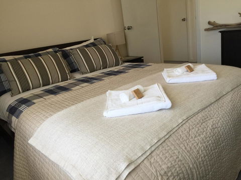 Applecross Village Apartment - Hobart Tourism 31