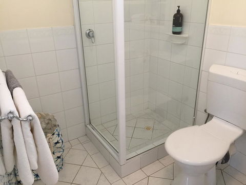 Applecross Village Apartment - Hobart Tourism 21