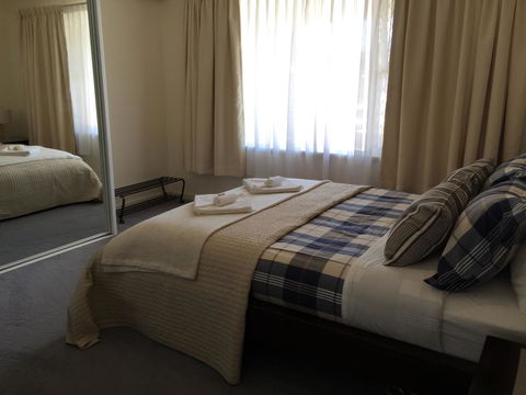 Applecross Village Apartment - Hobart Tourism 32