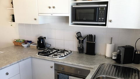 Applecross Village Apartment - Hobart Tourism 14