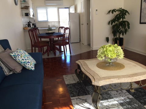 Applecross Village Apartment - Hobart Tourism 1