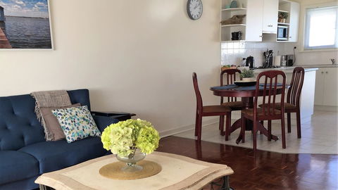 Applecross Village Apartment - Hobart Tourism 3