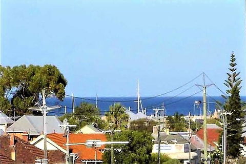 Fremantle Heritage Home For You To Enjoy! - Tourism TAS 1