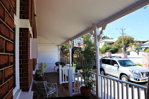 Fremantle Heritage Home For You To Enjoy! - Tourism TAS 6