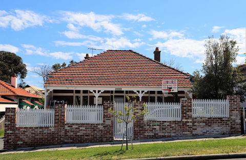 Fremantle Heritage Home For You To Enjoy! - Tourism TAS 0