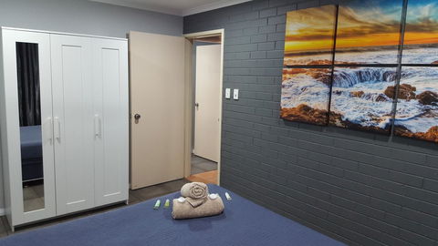 Kalbarri Seaview Villas - Tourism TAS 17