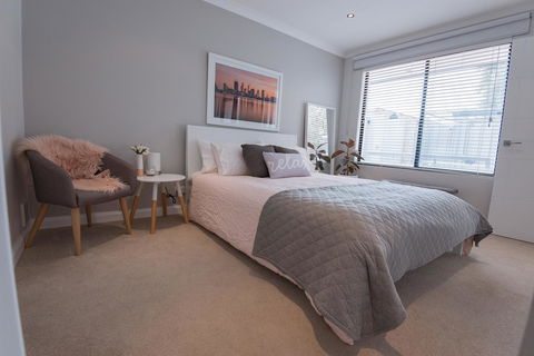 Mindarie Retreat - Hobart Tourism 4