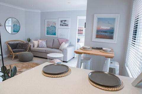 Mindarie Retreat - Hobart Tourism 1