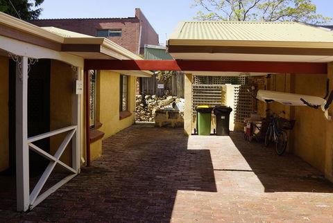 Suffolk House - Tourism TAS 4