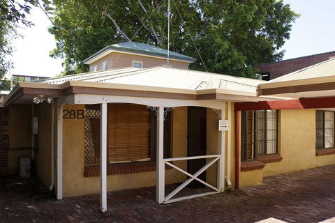 Suffolk House - Tourism TAS 3