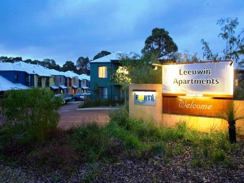 Leeuwin Apartments - Tourism TAS 12