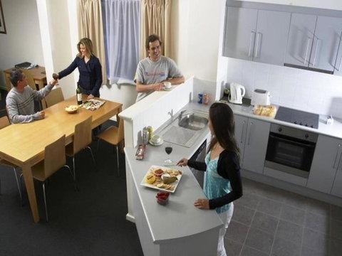 Leeuwin Apartments - Tourism TAS 9