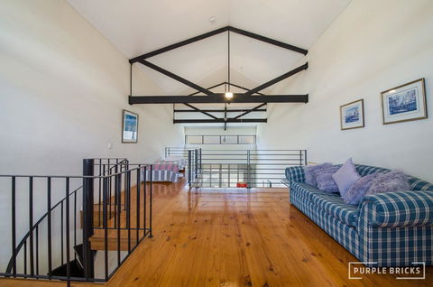 Spacious Central Townhouse - Hobart Tourism 4