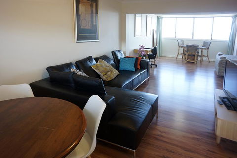 Studio 208 With Ocean Views - Tourism TAS 11