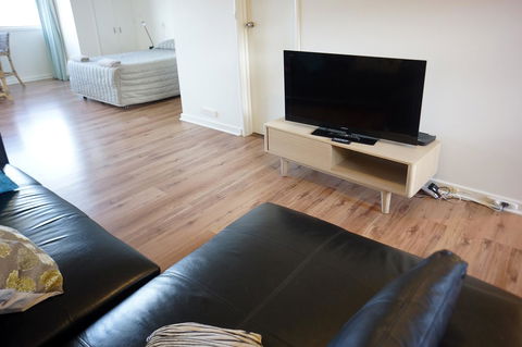 Studio 208 With Ocean Views - Tourism TAS 9