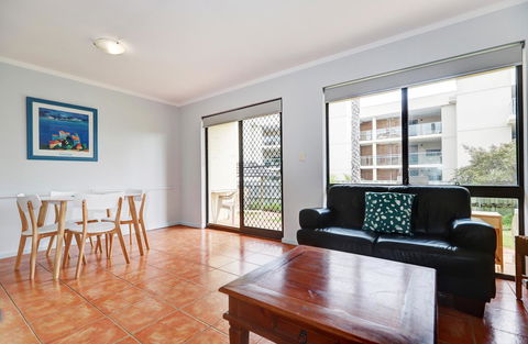 West Beach Lagoon 204 â€“ Ground Floor - Tourism TAS 10