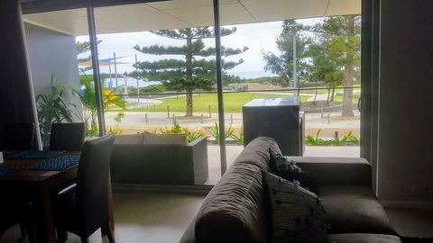 Mandurah Beach Front Apartment - Tourism TAS 3