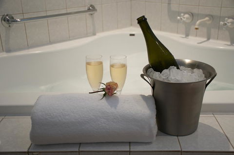 SureStay Hotel By Best Western The Clarence On Melville - Hobart Tourism 20