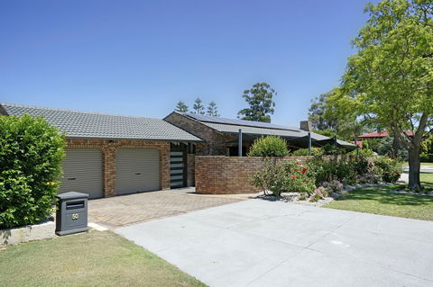 Marcus Villa Booragoon - Tourism TAS 5