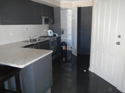 Dunsborough Luxury Villa - Hobart Tourism 8
