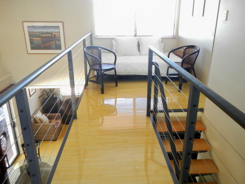 Dunsborough Luxury Villa - Hobart Tourism 5