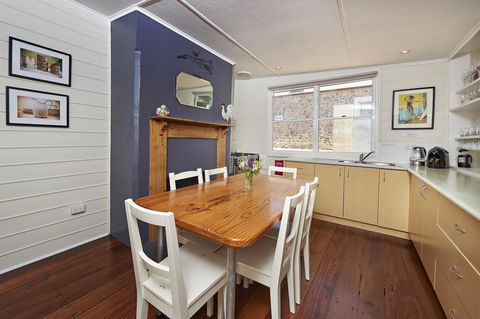 Albany Harbourside Apartments And Houses - Hobart Tourism 26