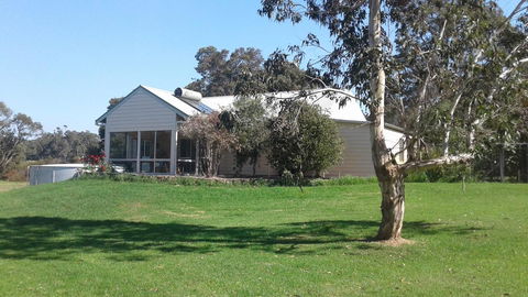 Abbivale Farm Cottage - Hobart Tourism 2