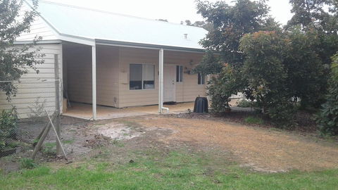 Abbivale Farm Cottage - Hobart Tourism 8