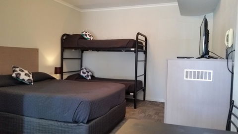 Mandurah Foreshore Motel - Tourism TAS 1
