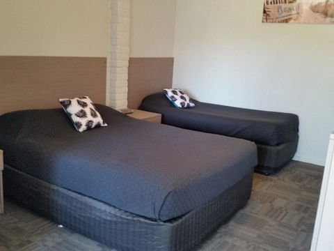 Mandurah Foreshore Motel - Tourism TAS 7