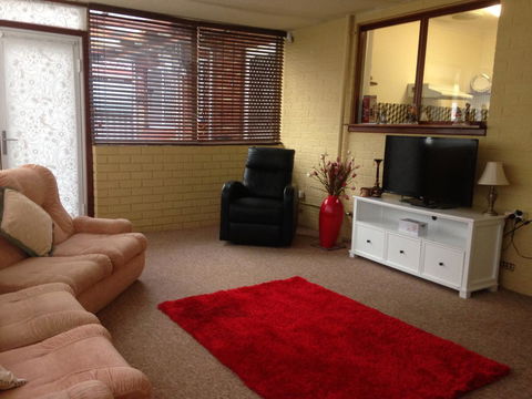 â˜… Stylish Family Home! â˜… - Tourism TAS 3