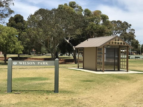 Gerring Court With Free 1 Car Bay Parking - Hobart Tourism 22